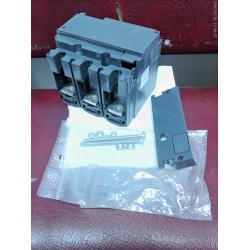 SCHNEIDER LV429461 125A CT MODULE +VOLTAGE OUTPUT