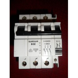 ABL SURSUM 32A TRIPLE POLE MCB WITH AUXILIARY CONTACT BLOCK