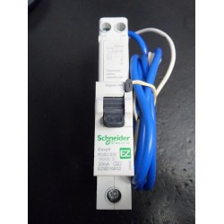 SCHNEIDER EASY9 32A 30MA B CURVE RCBO (TYPE A)